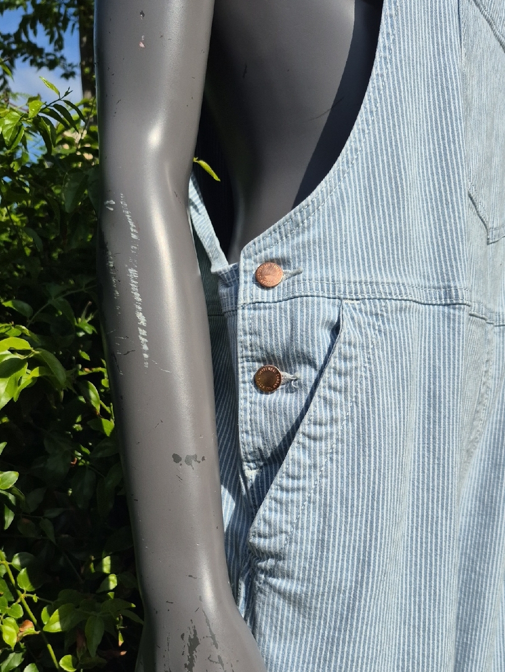 Universal Thread (Vietnam) Women's Railroad Striped Overalls/Metal Accents - Picture 16 of 16